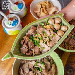 เตี๋ยวหมูตุ๋น+ข้าวหมูตุ๋น+ลูกชิ้นลวก