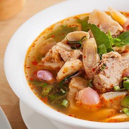 ต้มแซ่บกระดูกอ่อนหมู