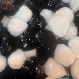 บุกขาวดำ