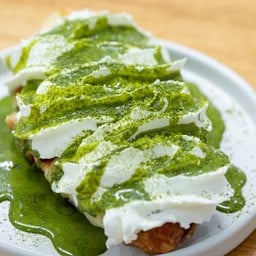 ครอฟเฟิลมัทฉะ