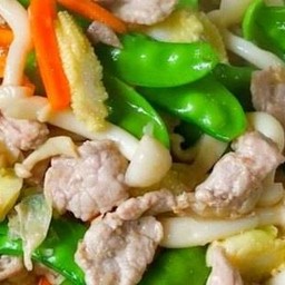 ข้าวผัดผักรวมหมู