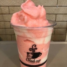 โยเกิร์ตสตรอเบอรี่กล้วยปั่น