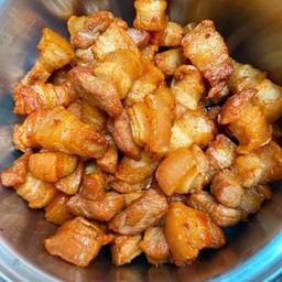 หมูคั่วเกลือ