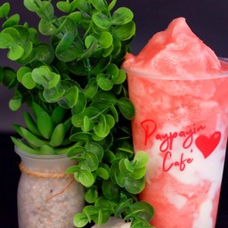 Strawberry  yogurt(สตอเบอร์รี่โยเกิต)