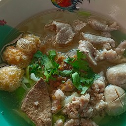 เกาเหลาหมูน้ำใส