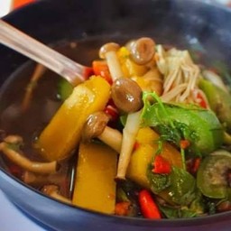 แกงเห็ดรวม