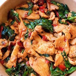 กะเพราไก่เป็นกับข้าว