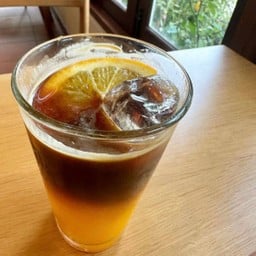 อเมริกาโน่ส้มเย็น