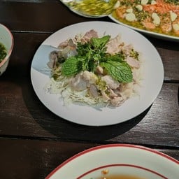 ต้มเส้นกรุงเก่า