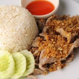 หมูทอดกระเทียม