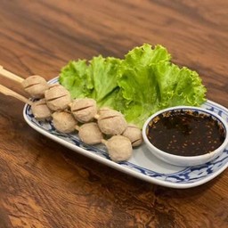 ลูกชิ้นปิ้ง เนื้อ