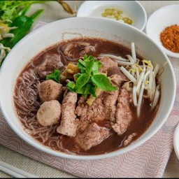 ก๋วยเตี๋ยวหมู