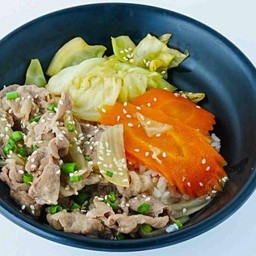 ข้าวหน้าหมูยากินิกุ