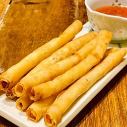 ปอเปี๊ยะกุ้งทอด Ebi Roll