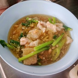 ราดหน้าหมูหมัก