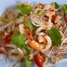 ยำแซ่บ รสเด็ด