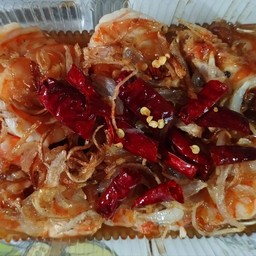 กุ้งทอดซอสมะขาม