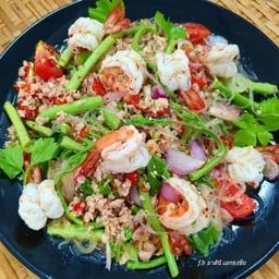 ยำวุ้นเส้นผักกะเฉด (ทะเลรวม)