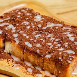 ปังปิ้งเนย ไมโลนมข้น