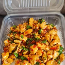 ข้าวกะเพราไก่(ฟรีไข่ดาว)