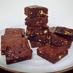 อัลมอนด์บราวนี่