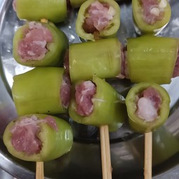 พริกหยวกหมูสับ (B1)