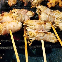 หมู3ชั้นพันเห็ดเข็มทอง