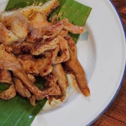 หมูย่าง