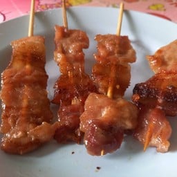 แม่นุช อาหารตามสั่ง