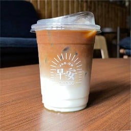 Iced Vanilla Latte Coffee.
