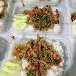 กะเพรารสแซ่บByน้องนุ๊ก