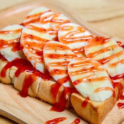 ปังปิ้งเนย กล้วยราดซอส