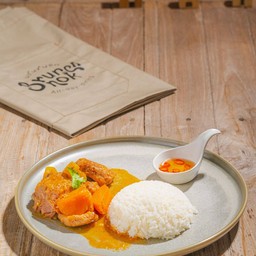 ข้าวหมูอบซอสสับปะรด