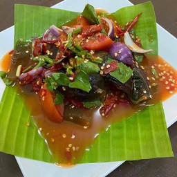 ยำไข่เยี่ยวม้า