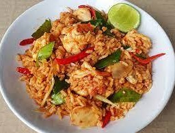 ข้าวผัดต้มยำ