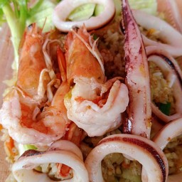 ข้าวผัดทะเลรวม