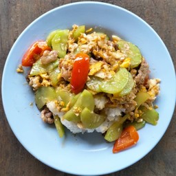 แตงกว่าผัดไข่ขยี้+หมู