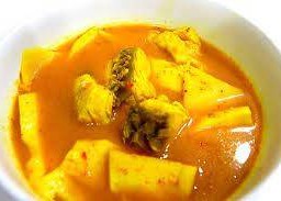 แกงส้มปลากับข้าว