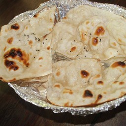 BUTTER NAAN