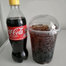 โค้กใส่น้ำแข็ง แก้ว22ออนซ์