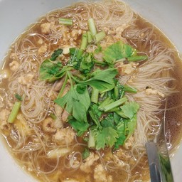 หมี่หุ้นน้ำ