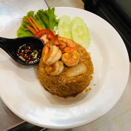 ข้าวผัดต้มยำกุ้งน้ำพริกเผา
