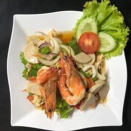 ยำวุ้นเส้นทะเล