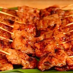 หมูปิ้งชุดพิเศษ 12 ไม้
