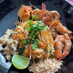 ผัดไทยวุ้นเส้นกุ้งสด