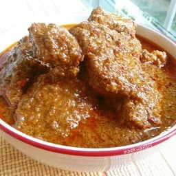 แกงเนื้อบ้านงานเป็นกับข้าว