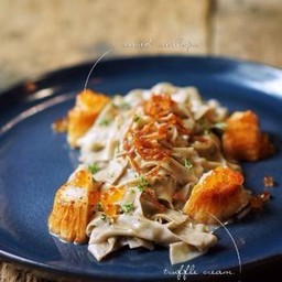 Tag Scallop and Truffles เตค สแกลลอป