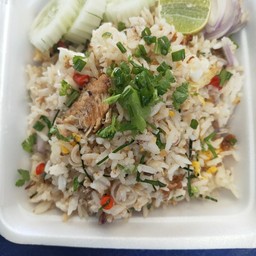 ข้าวผัดปลาทู
