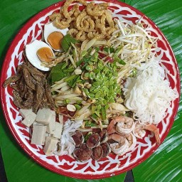 ส้มตำปริญญา มทส. ประตู4  โคราช มทส.ประตู 4 โคราช