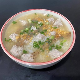 ข้าวต้มหมูสับ